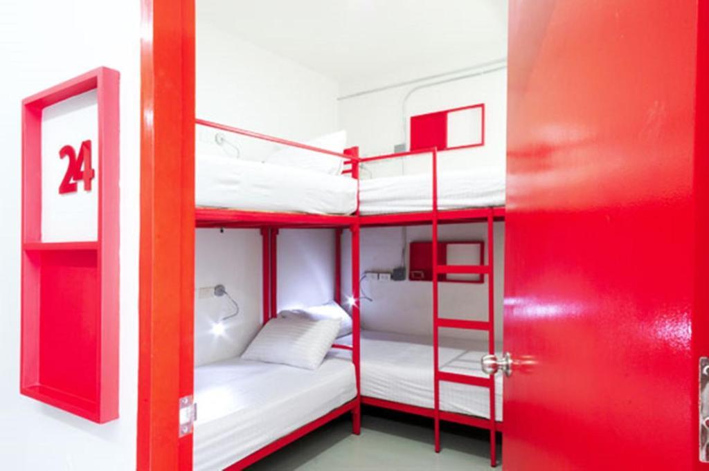 Jellybean Ezy Hostel Sathorn Bangkok Habitación foto